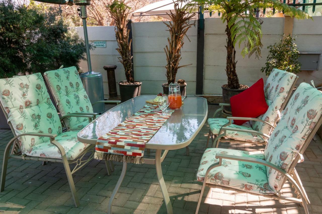 Lala Dene Lodge Bloemfontein Ngoại thất bức ảnh