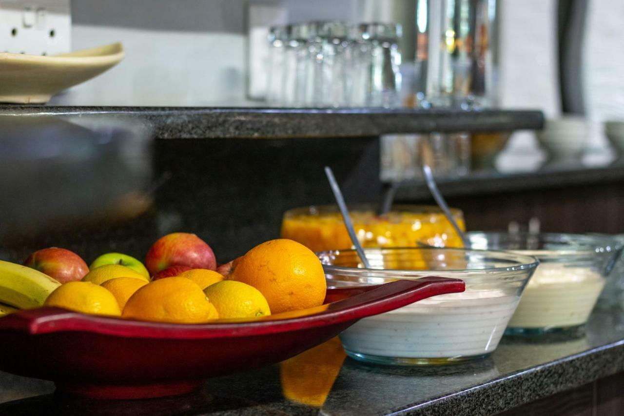 Lala Dene Lodge Bloemfontein Ngoại thất bức ảnh