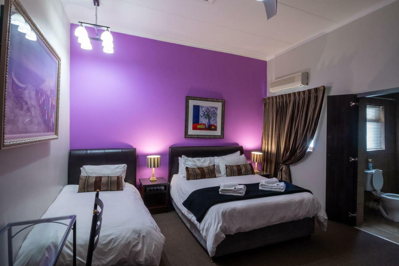 Lala Dene Lodge Bloemfontein Ngoại thất bức ảnh
