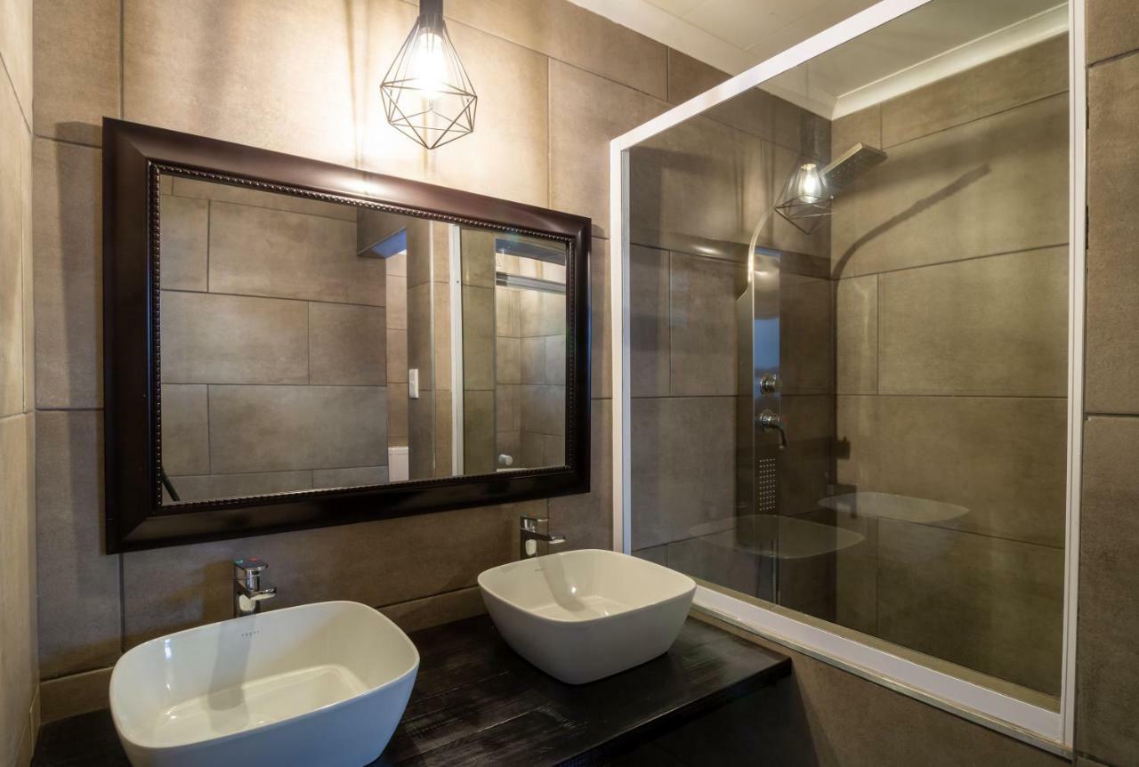 Lala Dene Lodge Bloemfontein Ngoại thất bức ảnh